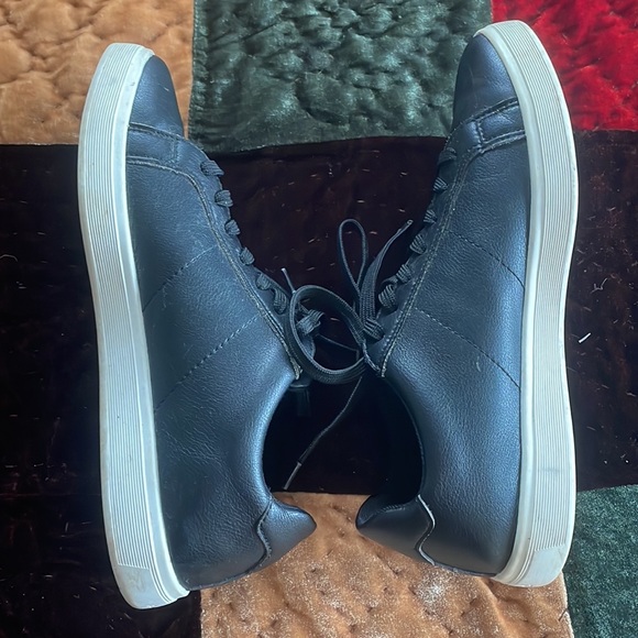 Black Aldo sneakers - Picture 4 of 7